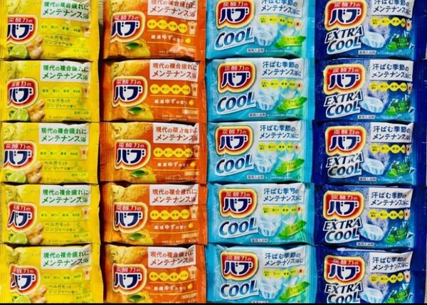 ①温&涼 定番 入浴剤 花王バブ 4種類20個 色付き透明湯 kao 炭酸力 cool 柑橘系