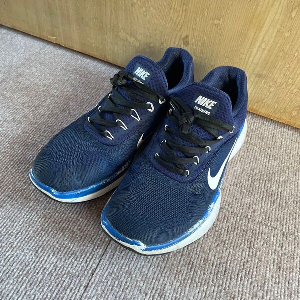NIKEランニングシューズ中古27.5cm