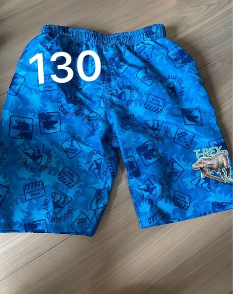 水着 キッズ ハーフパンツ 恐竜柄 130