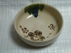 B15◆【ジャンク】◆ 陶製 花器◆ 貫入 梅絵◆ 花入 生花 華道具◆ 詳細不明◆ 直径 21cm×高さ 8cm◆