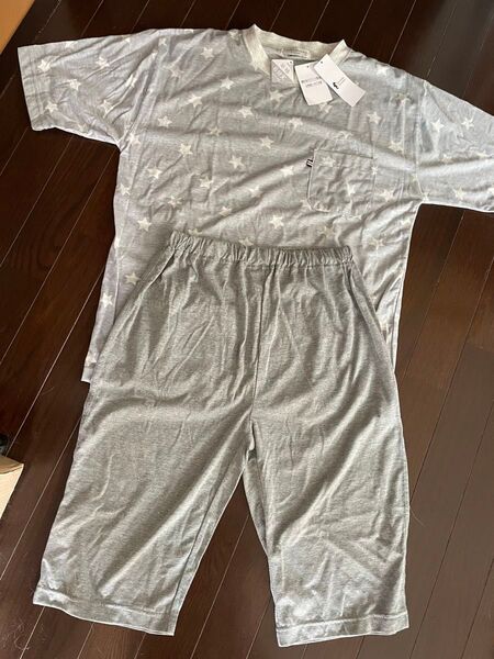 新品メンズ 半袖Tシャツ ハーフパンツセットアップ ルームウェア 星柄 Mサイズ半袖6分丈