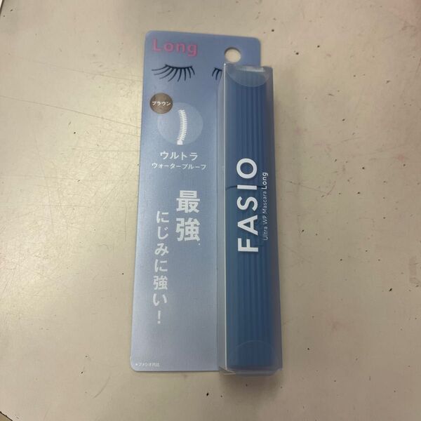 ファシオ ウルトラ WP マスカラ (ロング) 6g (02 ブラウン)
