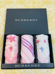  новый товар /BURBERRY/ полотенце носовой платок / стандартный товар / хлопок 100%/ не использовался / быстрое решение есть / анонимность отправка / Burberry /noba проверка / шланг Mark / бирка есть / Sakura / Sakura 073