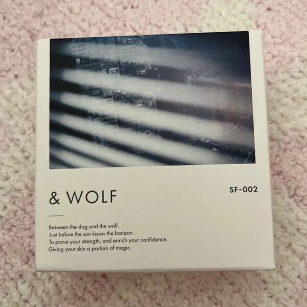 &WOLF セラムリキッドファンデーション本体 SF-002 ライトベージュ
