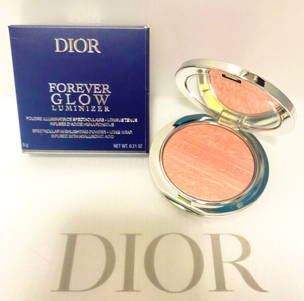 ディオールスキン フォーエヴァー グロウ ルミナイザー 004 コーラル グロウ dior フェイスパウダー
