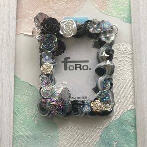 【018a:&グレー/ブラック】 B8サイズ チャーム付き ホイップデコ トレカケース