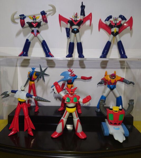 HGスーパーロボット大全集 ゲッターロボ.ゲッターロボG.マジンガーZ.グレードマジンガー.グレンダイザー9体セット