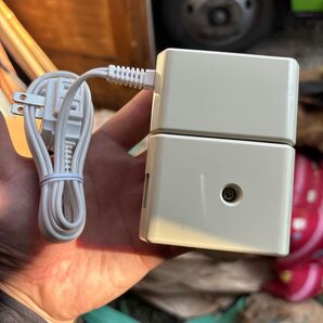 電気機器 アダプター