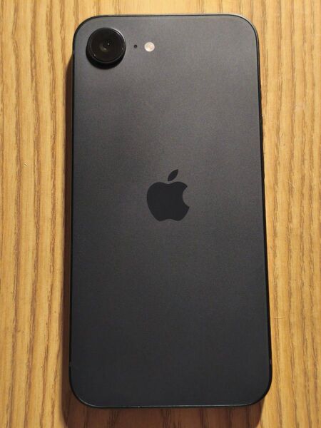 Apple iPhone 16e 128GB ブラック