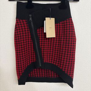 40 N°21 ヌメロ 赤 レッド チェック チャック ニットスカート