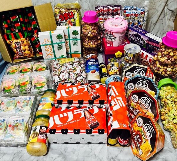 お菓子詰め合わせ ディアベアポップコーン ラーメン 詰め合わせ 駄菓子 ラ王 オロナミンC 味噌汁 ドール グミ フルーツの森