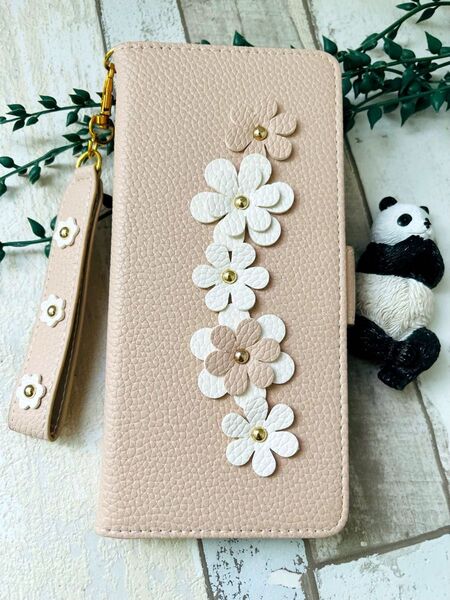iPhone 16 ケース 手帳型 全面保護 上品 おしゃれ 手作り花 タッセル付き カード収納 スタンド機能 ファッション 便利