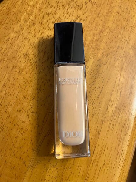 ディオール コンシーラー 0n 8割 スキンフォーエヴァー Dior コレクト