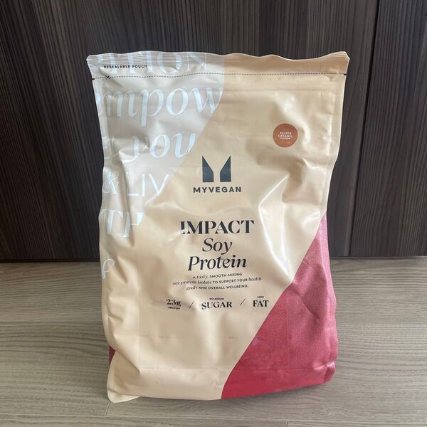 新品 ソイプロテイン SOY PROTEIN 2.5㎏ 定価13490円 キャラメル マイプロテイン vegan キャラメル