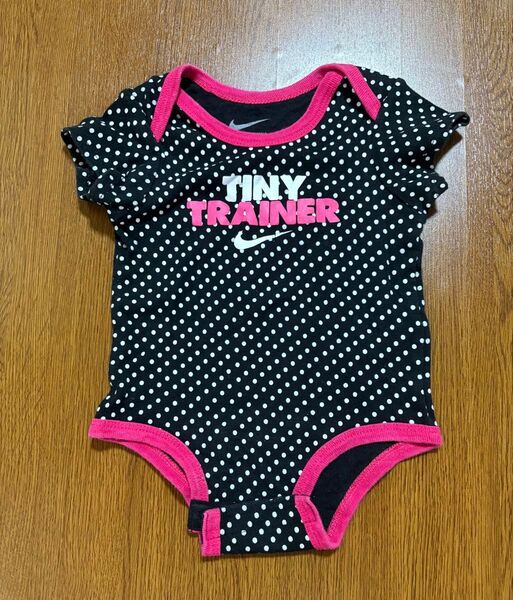 NIKE 80cm 85cm ベビー服 ロンパース 水玉模様 12-18M