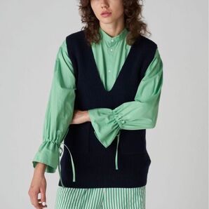 マカフィー ニットベスト ネイビー