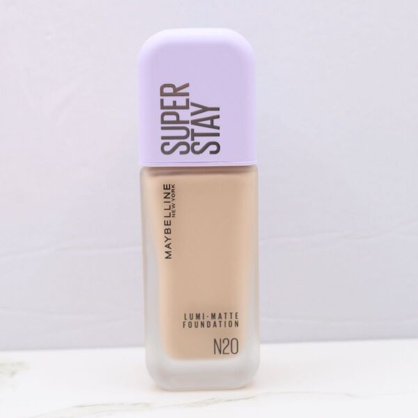 メイベリン MAYBELLINE SPステイ ルミマット リキッド ファンデーション N20