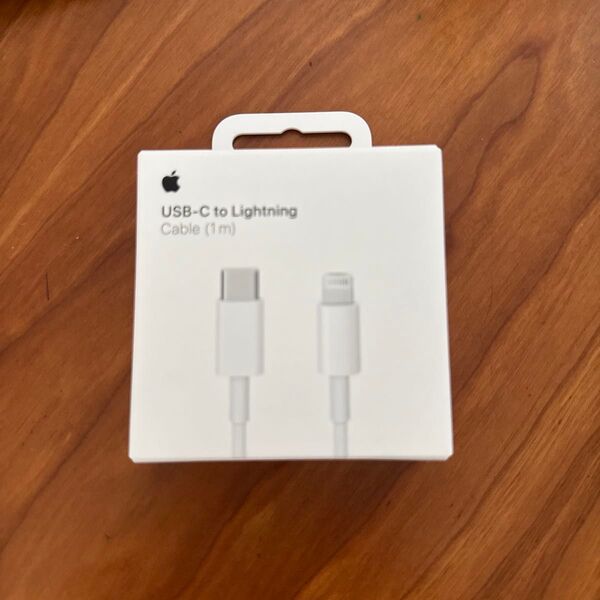 Apple アップル USB-C - Lightning ケーブル (1m) MUQ93FE/A 国内正規品 充電