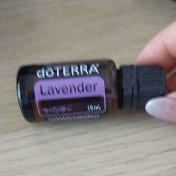 doTERRA エッセンシャルオイル ラベンダー