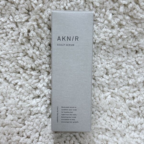 【新品未開封】AKNIR アクニー 薬用 ヘアスカルプセラム 80ml ヘアケア スカルプケア 梨花ちゃん プロデュース 育毛剤