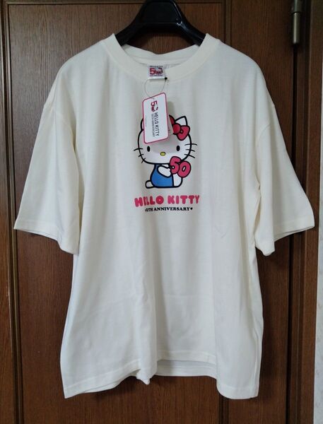 【タグ付き】 ハローキティ プリント Tシャツ 50周年 オフホワイト Lサイズ
