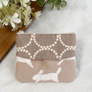 ミナペルホネン "run run run +tambourine"ポケットティッシュポーチ