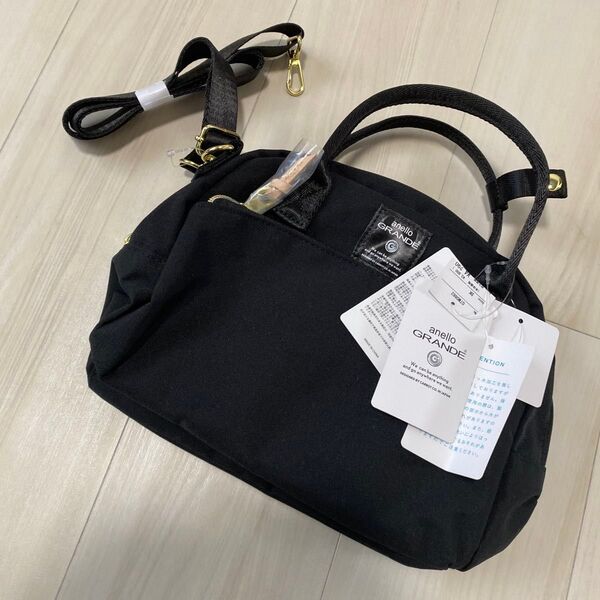 新品anello ショルダーバッグ