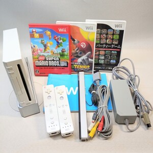 【任天堂】Wiiすぐ遊べるセット(スーパーマリオ・マリオテニス・パーティーゲーム