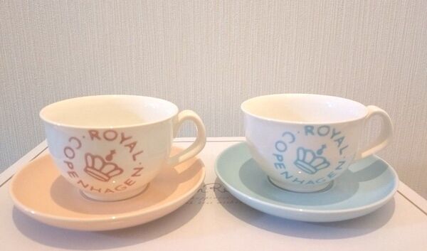 ロイヤルコペンハーゲン ニューシグネチャー カップ&ソーサー ペアカップ ピンク ブルー 2客セット