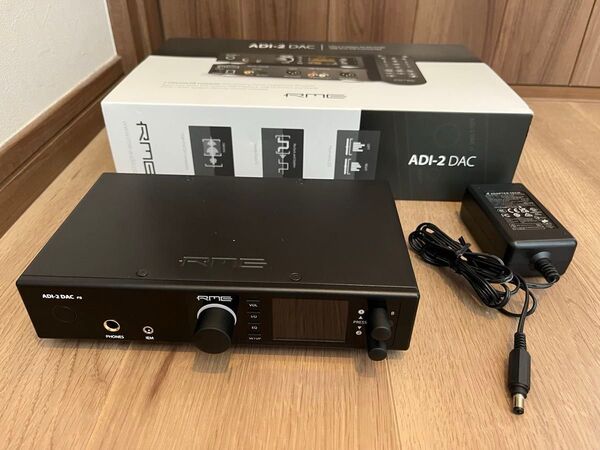 ADI-2 DAC FS リファレンス・クラス・マスターDAコンバーター 美品 高音質ケーブル付