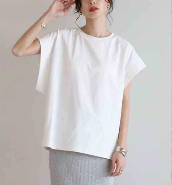 ボンジュールサガン 白なのに透けにくい ワイドフレンチスリーブTシャツ ホワイト 半袖プルオーバー ホワイト カットソー Tシャツ