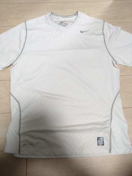 NIKE PRO COMBAT トレーニングウェア ホワイト