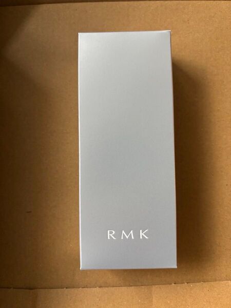 RMK スムースフィット ポアレスベース 02 下地