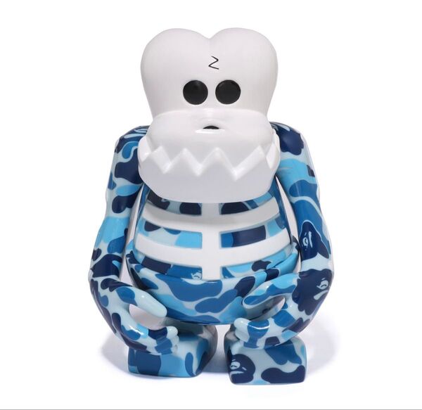BOUNTY HUNTER×A BATHING APE コラボフィギュア 青