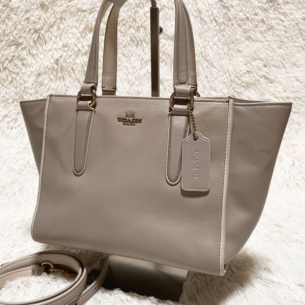 美品 2way COACH コーチ ショルダーバッグ クロスボディバッグ ハンドバッグ 肩掛け 斜め掛け グレージュ