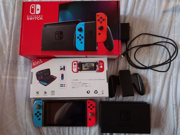 Nintendo Switch Joy-Con (L)ネオンブルー/(R)ネオンレッド 新モデル 収納ケース、カバー、保護フィルム