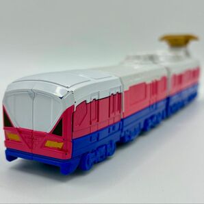 サファリレッシャー(ワイルドキャット)/烈車戦隊トッキュウジャー