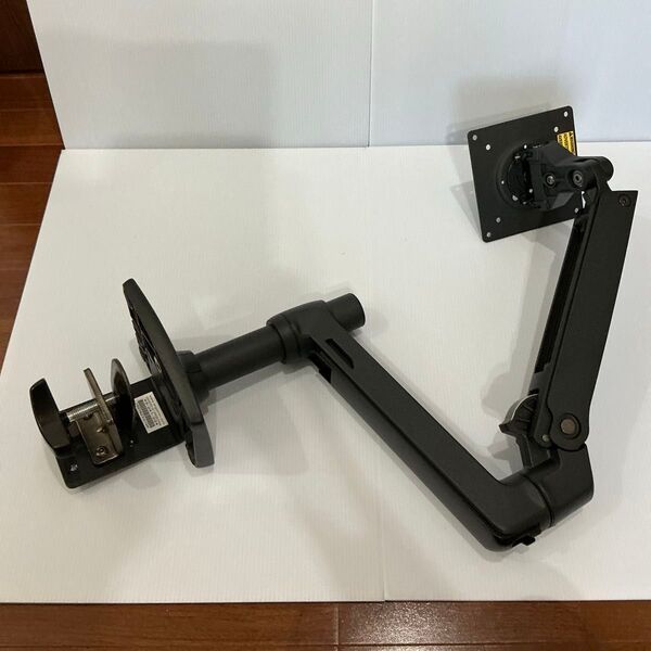 エルゴトロン モニターアーム