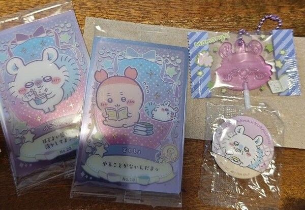 ちいかわ キャンディチャームズ モモンガ 缶バッジ くら寿司 ビッくらポン ウエハース カード 古本屋 カニちゃん