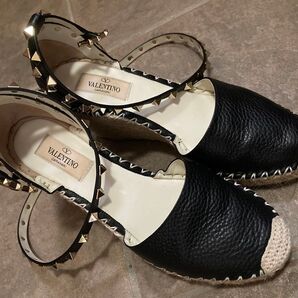 【購入前にコメントください】VALENTINO ブラック サンダル ウェッジソール スタッズ ストラップ エスパドリーユ