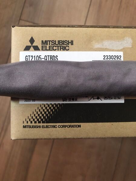 三菱電機 GT2105-QTBDS 新品 2023年製