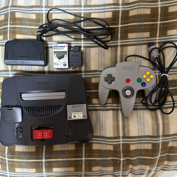NINTENDO64 ニンテンドー64本体 コントローラー メモリー拡張パック RFモジュレータ コントローラーパック ソフト他