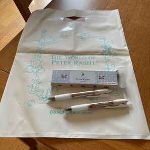 ピーターラビット 三菱UFJ ペンセット