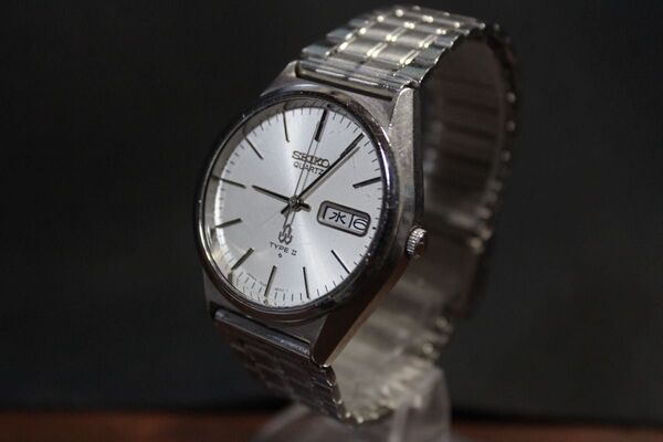 SEIKO QUARTZ TYPE II シルバー セイコー タイプ2 腕時計