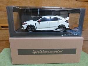  ignition model 1/18 Honda Civic (FK8) type R/ white / worldwide limitation 160 pcs 