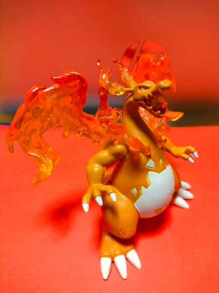 ポケモン モンコレ リザードン フィギュア