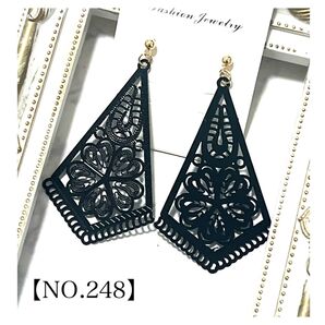 【NO.248】イヤリング ピアス