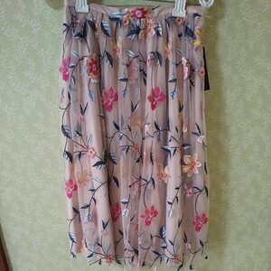 クーポンご利用 花柄スカート ZARA BASIC