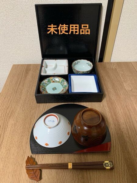 たち吉木製漆塗松花堂弁当箱1個 他9点セット 有田焼小皿 木製汁椀 茶碗 煮物鉢 刺身鉢 箸 箸置き 木製木箱 茶碗蒸し板 お盆