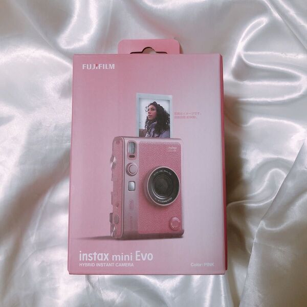 【新品】インスタントカメラチュキ instax mini evo pink instax